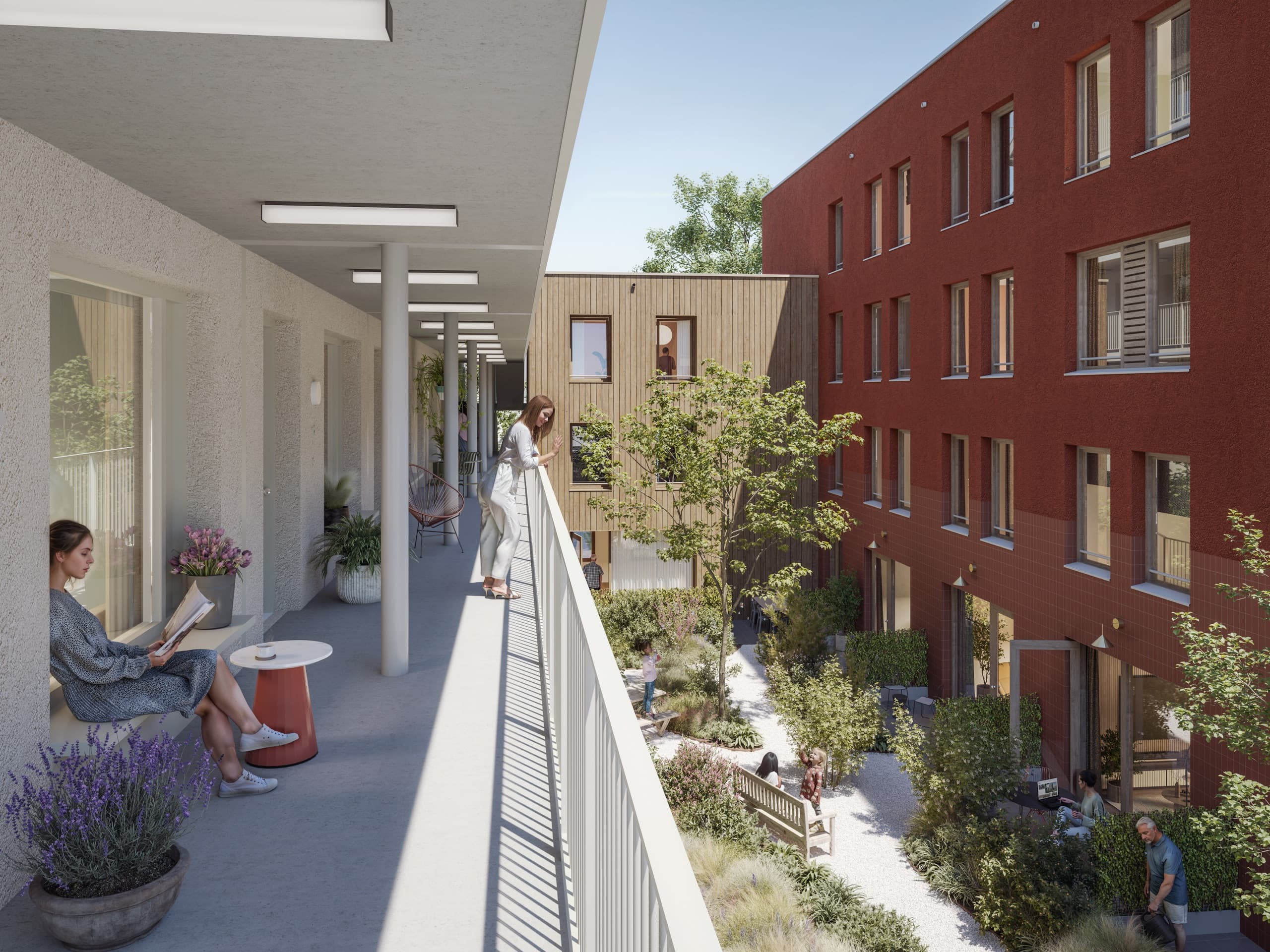 De galerij met uitzicht op de groene binnentuin